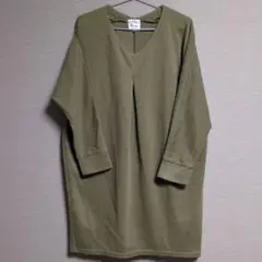 レディース　チュニック　カーキ色　Мサイズ