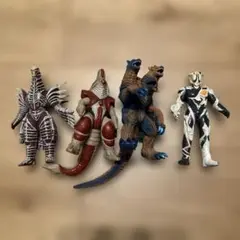怪獣フィギュア 4体セット