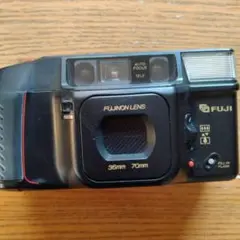 Item thumbnail for item f30e64eb-4e92-411b-9318-5550a2cab964