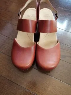 dansko ダンスコ レディースサンダル