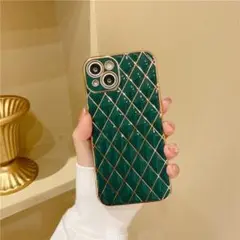 ﻿iPhone13 ケース耐衝撃　キルティング調 ダークグリーン