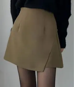 新品タグ付きlouere インナーパンツ付ラップ風ミニスカート ダークベージュ