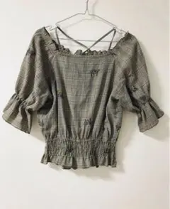 トップス 花柄 アロー arrow チャック柄 M