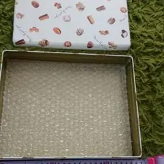 缶 ビスケット