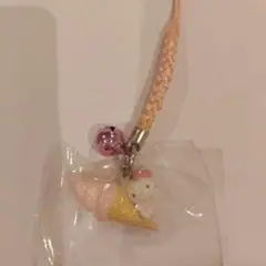 ハローキティ　サンリオオリジナル　いちごソフトクリーム　根付け　レア