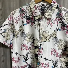 m19 新品未使用品　CEEN 和柄花柄アロハシャツ