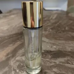 YSL イヴ・サンローラン　ラディアント タッチ ブラープライマーのサムネイル