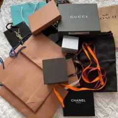 GUCCI ルイヴィトン ディオール シャネル ティファニー コーチ箱 袋リボン