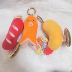 ぶるぶる　マスコット　３点　エビフライ　ウインナー　新品タグ付き　匿名発送