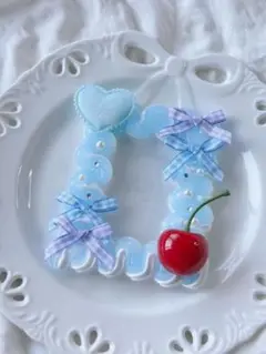 No.7水色♡フルーツホイップデコ　トレカケース