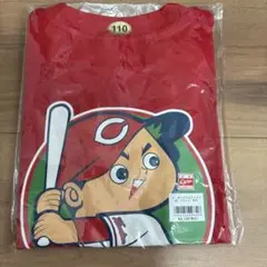 赤い野球キャラクターTシャツ 110サイズ