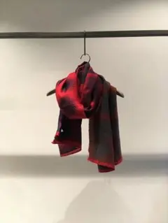 希少 HELMUT LANGヘルムートラング シルク100% ペイントストール 希少 HELMUT LANGヘルムートラング シルク100% ペイントストール