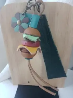 小さいサイズ　ミニ本革ハンバーガーレザーバーガーキーホルダー