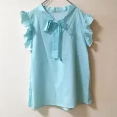 M　大人可愛い　リボンタイ　涼しげブラウス　オンにもオフにも　水玉