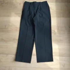 ユニクロ　タックワイドパンツ　470601 navy M　丈直し有