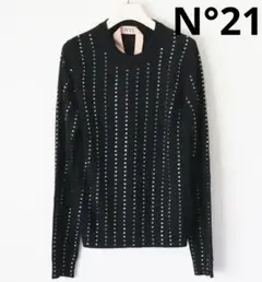 140,800円新品【N°21 】 ラインストーン ニット 黒 40(L)