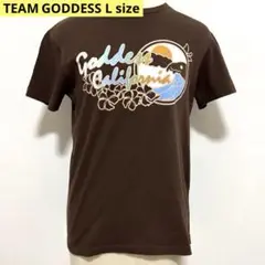 TEAM GODDESSロゴ プリント Tシャツ　美品　L ブラウン