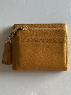 再出品☆リズデイズ　タッセル付き 二つ折り財布　lizdays マスタード色