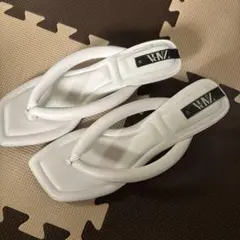 ZARA ホワイト フラットトングサンダル 41