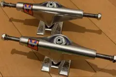 VENTURE TRUCK V-HOLLOWS POLISHED 5.2 HI