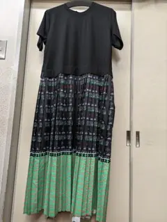 夏物　TRUBE　オシャレかわいいデザイン　ワンピース　ゆったりサイズ