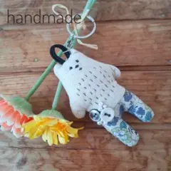 ハンドメイド✳✳猫さんマスコット　ビジュー　キーホルダー