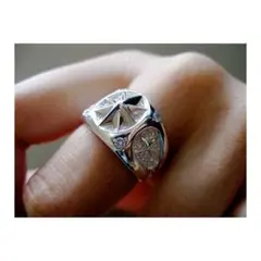 Item thumbnail for item 63a9d9e4-dfc8-44e2-9296-e11e2f509502