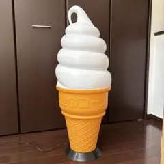 日生ソフトクリーム照明ライト
