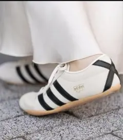 新品未使用タグ付き　adidas tokyo w 24cm