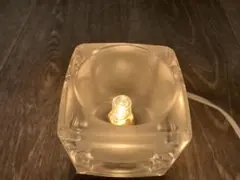 ガラス製立方体ルームライト LED