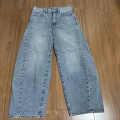 GU バレルレッグジーンズ 28