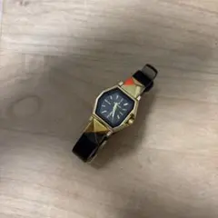 ディーゼル　八角形　ゴールド　時計