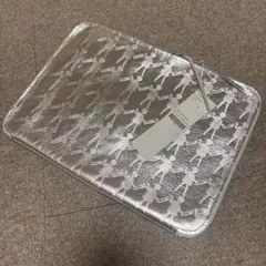 ミントデザインズ　クラッチバッグ　シルバー