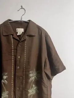 ブラウン刺繍アロハシャツ