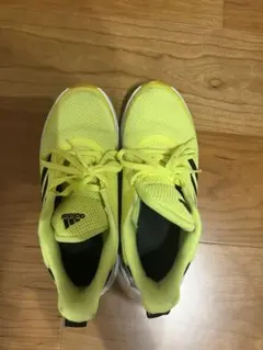 adidas ランニングシューズ イエロー