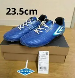 23.5cm umbro アクセレイター　スパイク