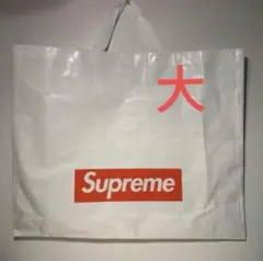 supremeショッパー　大