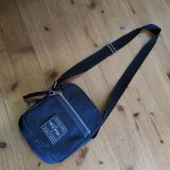 Tommy Hilfiger ショルダーバッグ