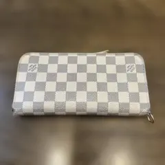 Item thumbnail for item 168996b5-3b62-45f7-b42f-041f4c794654