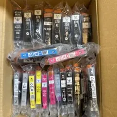 Item thumbnail for item 53db68e5-a900-4cf9-8213-40ebd99f2e7d