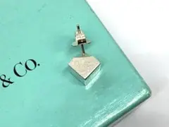 ティファニー 片耳 ピアス キューブ