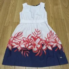 トミーヒルフィガー　ノースリーブワンピース　100cm 花柄