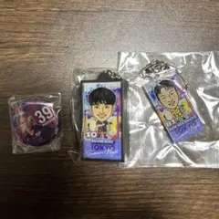 FC東京 缶バッジ　アクリルキーホルダー３点セット