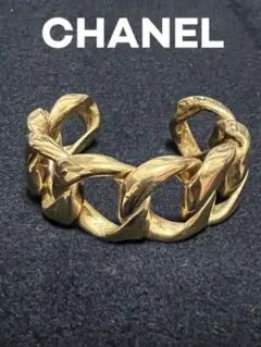 CHANEL ヴィンテージバングル