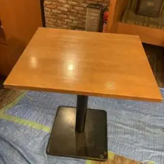 木製正方形ダイニングテーブル (残り15コあります)