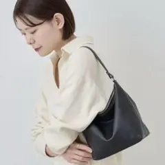 ラシッド ソフトレザーシンプルショルダーバッグ