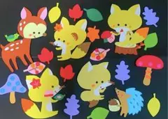 壁面⭐︎キツネの仲間たち　保育園　幼稚園　秋　11月