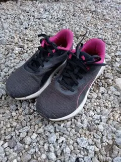 スニーカー　シューズ　プーマ　PUMA　23cm 23.0 センチ