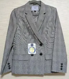 Item thumbnail for item e8bff3a6-cded-449a-8ac0-3c05271000c2