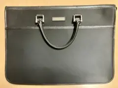 バーバリーロンドン　ビジネスバッグ